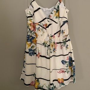 Forever 21 Romper size Med